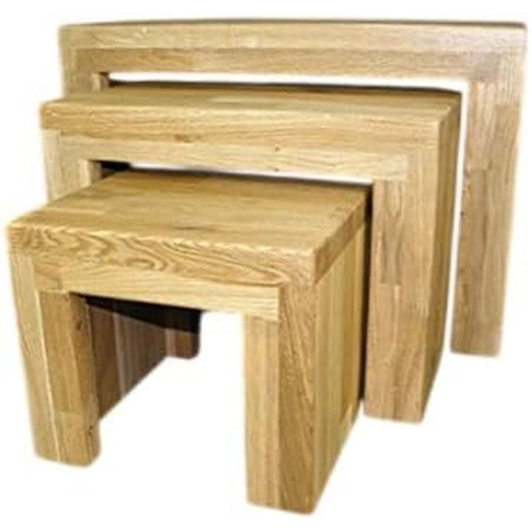 Esstisch mit Holzoptik